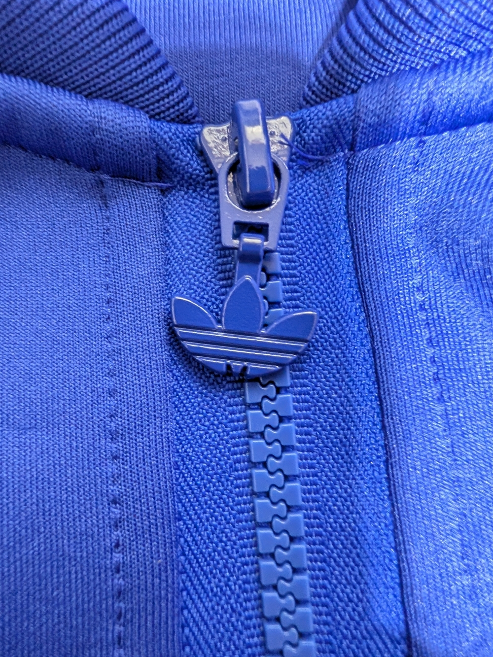 adidas Women's Blue Track Jacket - Classic Trefoil Detachable Sleves - Picture 12 of 12